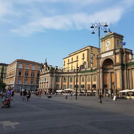 A Due Passi Da Dante Deluxe Tatil Evi Napoli